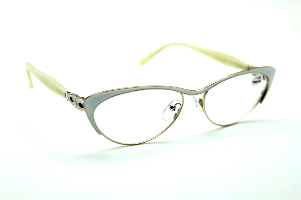 Готовые очки расстояние. Готовые очки для зрения с Флекс душками, межцентр 58-60 (золото). Готовые очки f - 762 c126. Очки с металлической оправой. Оправа с широкими дужками женская.